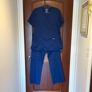 Cherokee Women's Navy Scrub Set